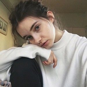 Meet your Posher, Santi